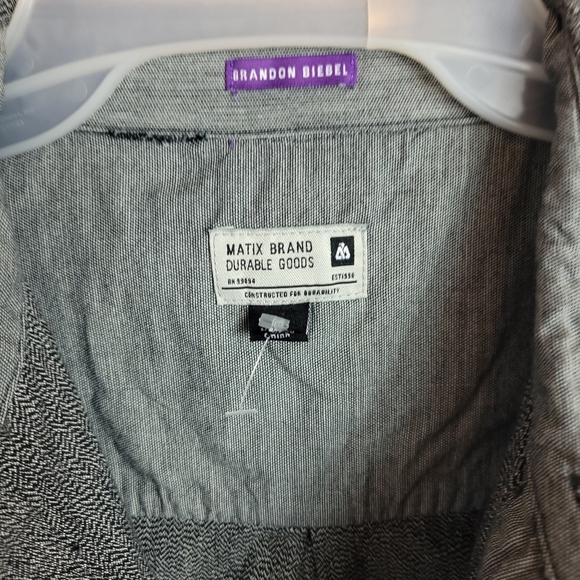 Matix brand durable goods by Brandon biebel gray shirt size M - Picture 2 of 9